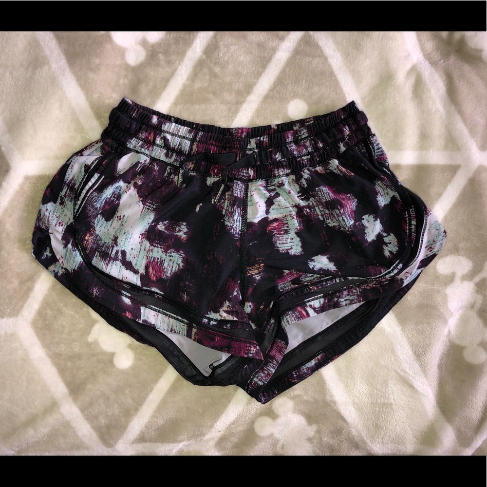 Lululemon Hotty Hot Multicolored Shorts